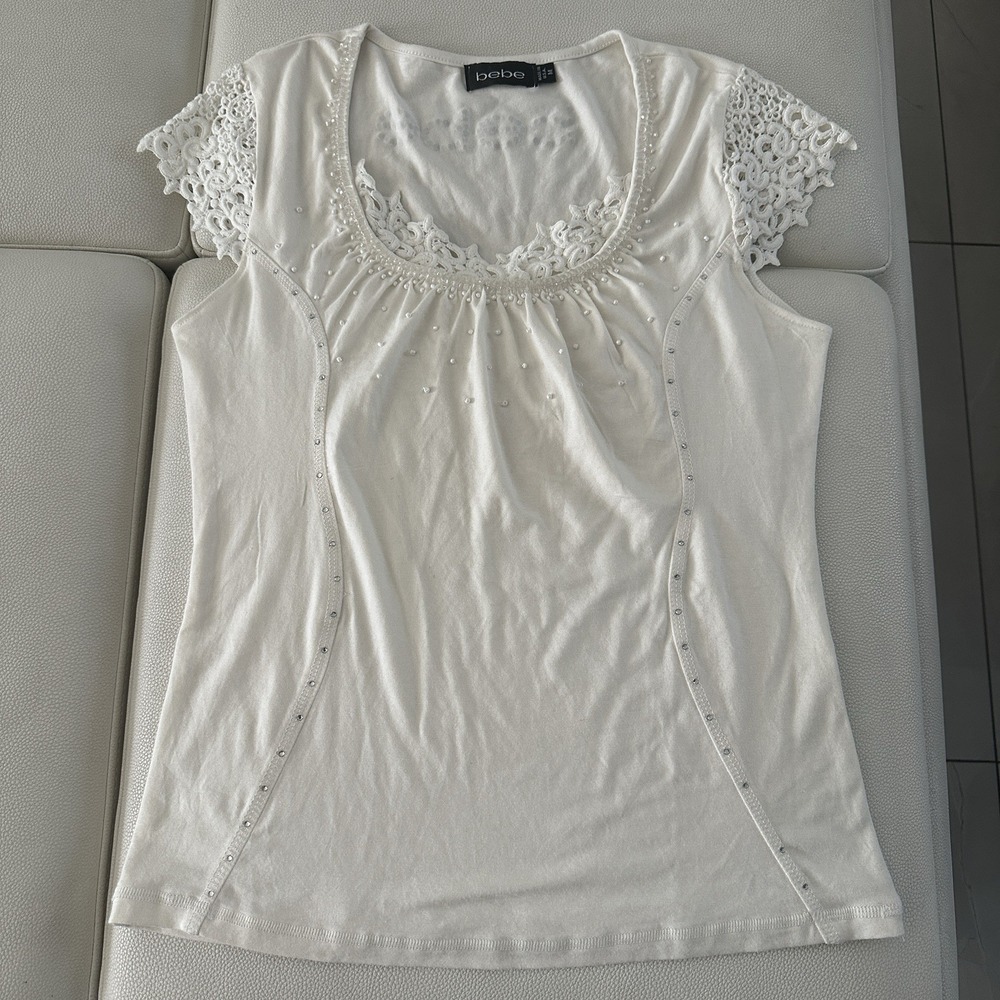 Bebe‎ Y2K Lace Cap Sleeve Beaded Top Womens M White Ringtone Back Made In USA